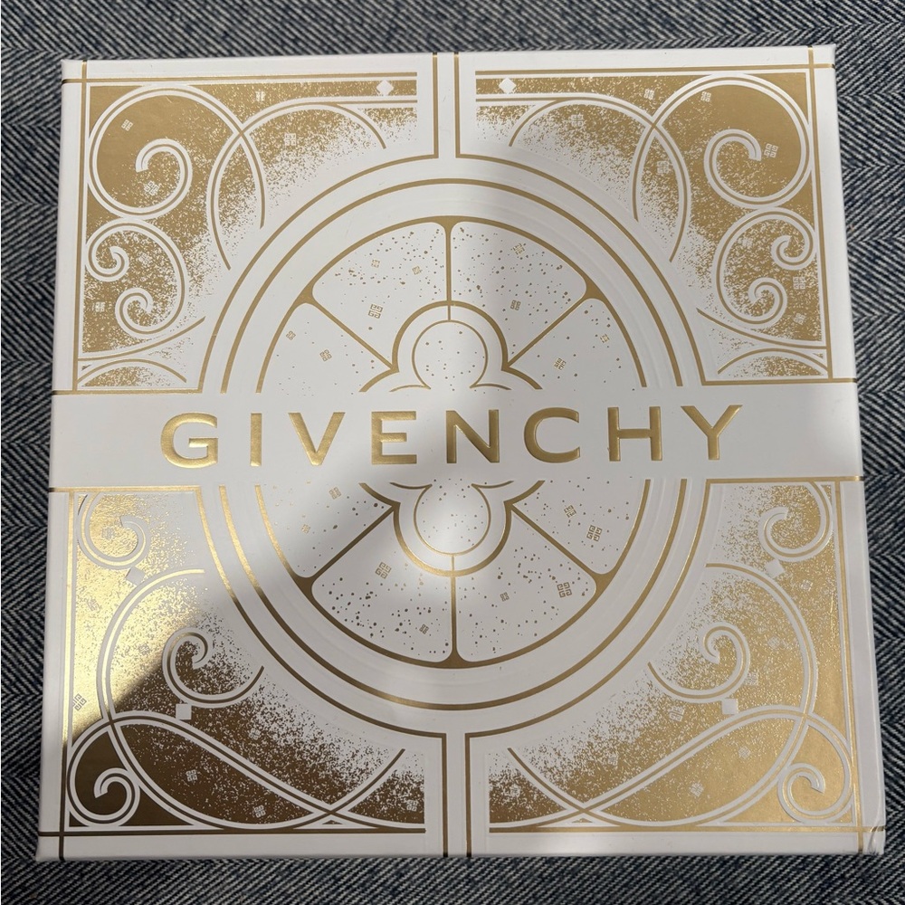 Givenchy Amarige Eau de Toilette 100ml, Travel Spray 12.5ml